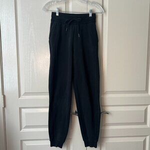 Lululemon Black Jogger Sweatpants Size 2